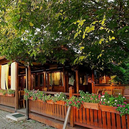 Vila Chess Belgrado Exterior foto