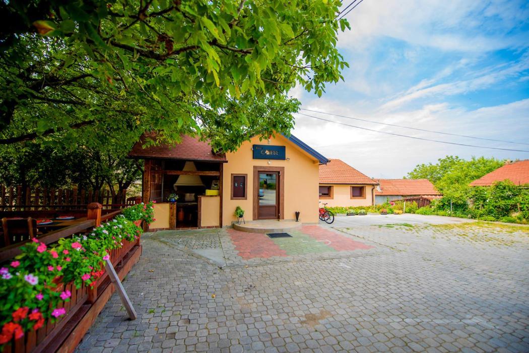 Vila Chess Belgrado Exterior foto